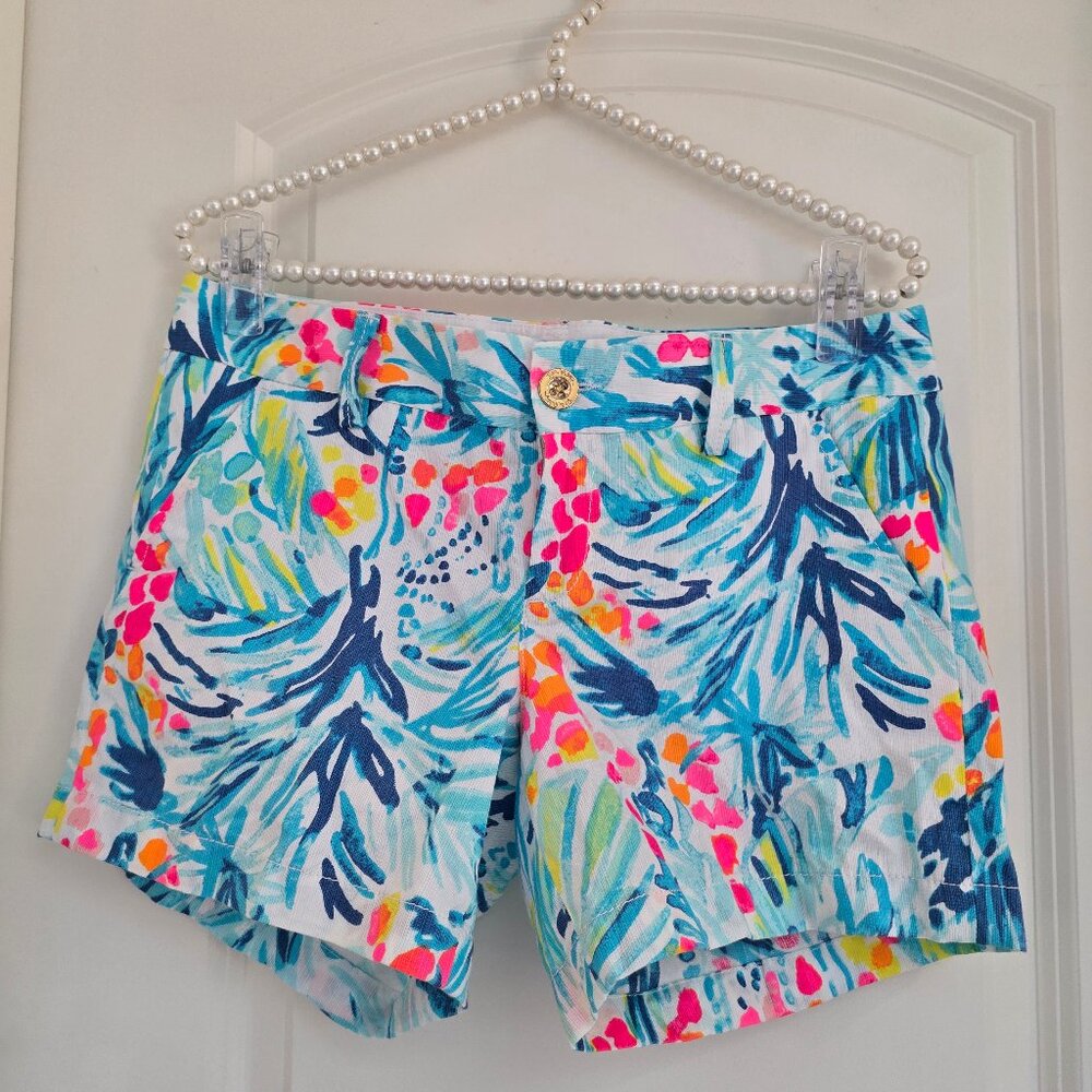 Lilly Pulitzer Size 4 Callahan shorts